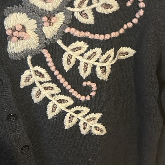 Tabitha Anthropologie Embroidered Floral Cardigan  Cropped Button Front Sweater - Picture 6 of 7